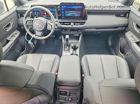 JF2BUPAD8TY500941 2026 SUBARU OUTBACK Silver Vista del salpicadero