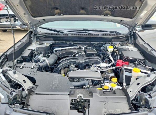 JF2BUPAD8TY500941 2026 SUBARU OUTBACK Silver Vista del compartimento del motor