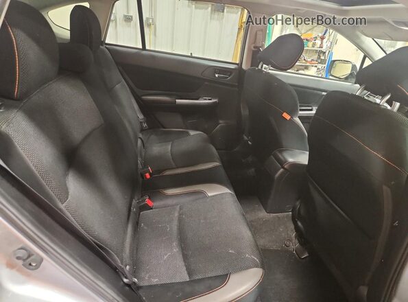 JF2GPABC0H8258752 2017 SUBARU CROSSTREK Серебряный Вид задней части салона