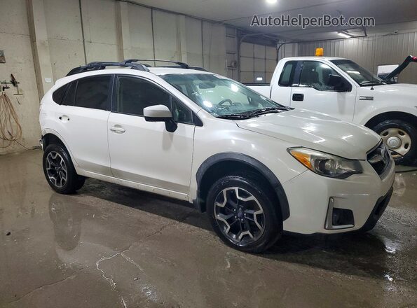 JF2GPABC6G8344906 2016 SUBARU CROSSTREK Белый Передняя правая четверть