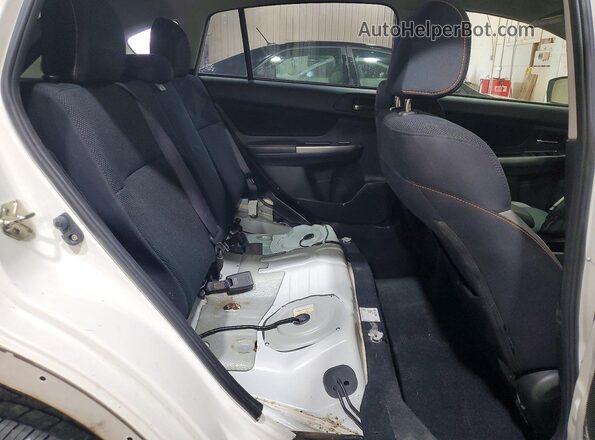 JF2GPABC6G8344906 2016 SUBARU CROSSTREK Белый Вид задней части салона