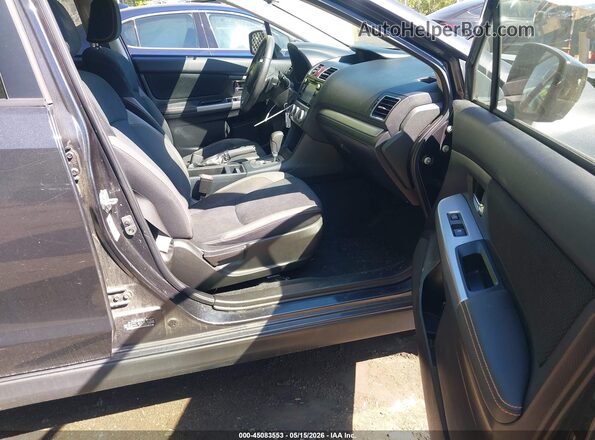 JF2GPABC8HH249801 2017 SUBARU CROSSTREK Серый Вид салона спереди