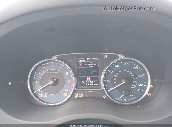 JF2GPADC2HH249399 2017 SUBARU CROSSTREK Белый Вид задних сидений
