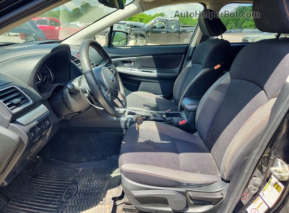 JF2GPADC7H8253223 2017 SUBARU CROSSTREK Black Widok wnętrza z przodu