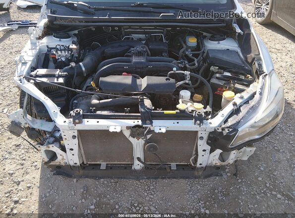 JF2GPADC9G8224174 2016 SUBARU CROSSTREK White Widok z przodu