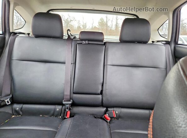 JF2GPANC3G8205098 2016 SUBARU CROSSTREK Черный Вид задних сидений