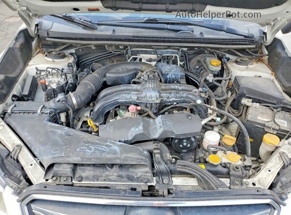 JF2GPANC3HH225711 2017 SUBARU CROSSTREK White Vista interior trasera