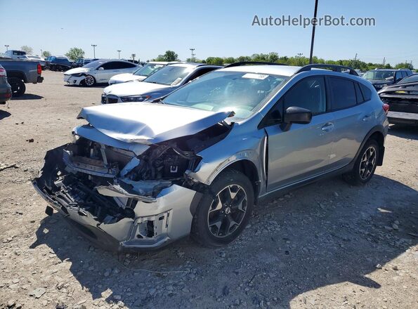JF2GTAAC3JH227384 2018 SUBARU CROSSTREK Silver Vista tres cuartos delantera izquierda