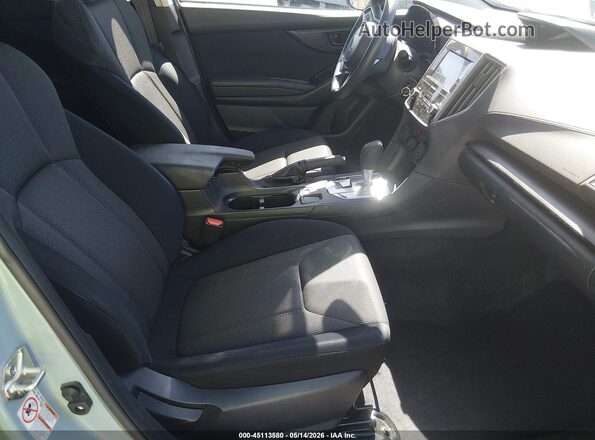 JF2GTAAC6K8346774 2019 SUBARU CROSSTREK Синий Вид салона спереди