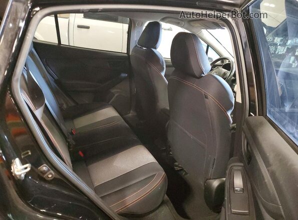 JF2GTACC0K8363485 2019 SUBARU CROSSTREK Черный Вид задней части салона