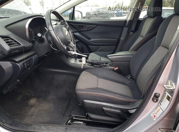 JF2GTADC6K8225545 2019 SUBARU CROSSTREK Silver წინა სალონის ხედი