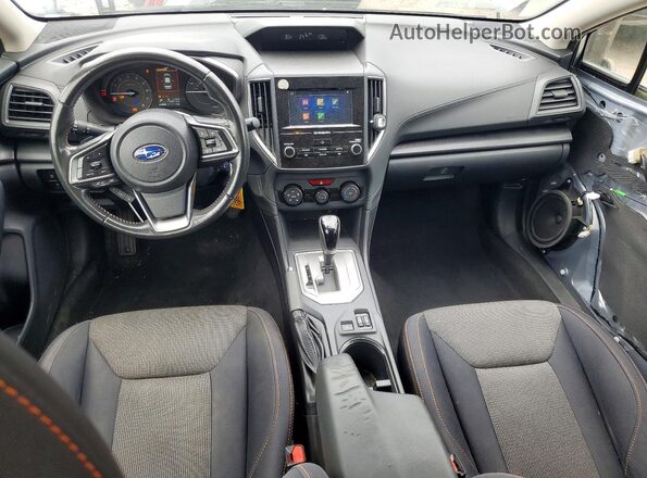 JF2GTADC9JH239678 2018 SUBARU CROSSTREK Синий Вид панели приборов