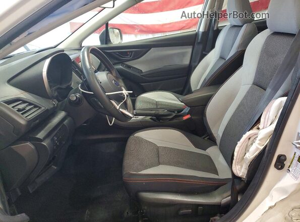 JF2GTAEC1PH319516 2023 SUBARU CROSSTREK Белый Вид салона спереди