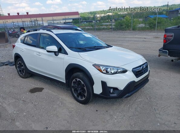 JF2GTAEC3M8300171 2021 SUBARU CROSSTREK White Delantero derecho
