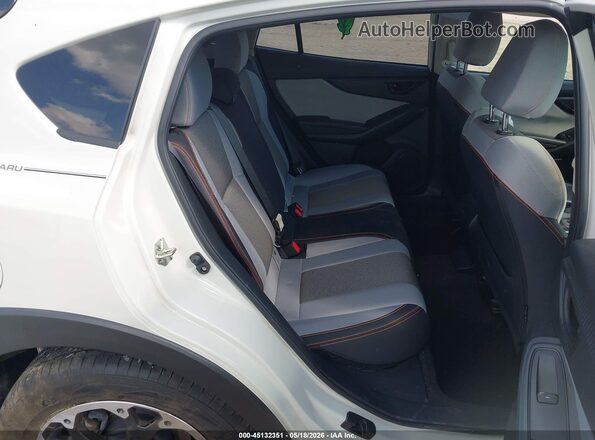 JF2GTAEC3M8300171 2021 SUBARU CROSSTREK White Vista de la etiqueta del VIN
