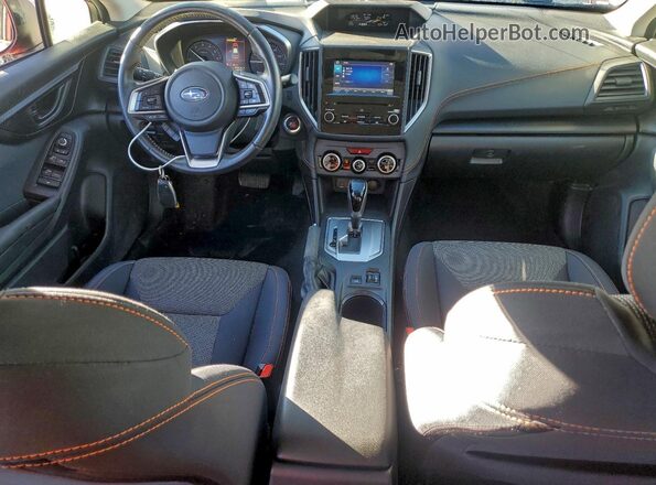JF2GTAEC6M8652399 2021 SUBARU CROSSTREK Красный Вид панели приборов
