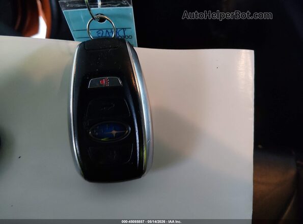 JF2GTALC4JH225706 2018 SUBARU CROSSTREK Оранжевый Вид панели приборов