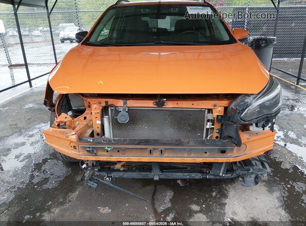 JF2GTALC4JH225706 2018 SUBARU CROSSTREK Оранжевый Вид спереди