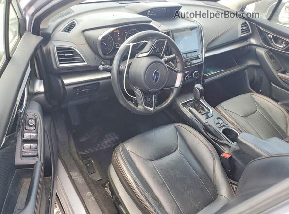 JF2GTALC6JH293604 2018 SUBARU CROSSTREK Silver Widok deski rozdzielczej