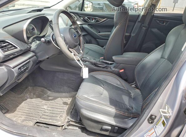 JF2GTAMC0K8320506 2019 SUBARU CROSSTREK Silver Սալոնի դիմացի տեսք