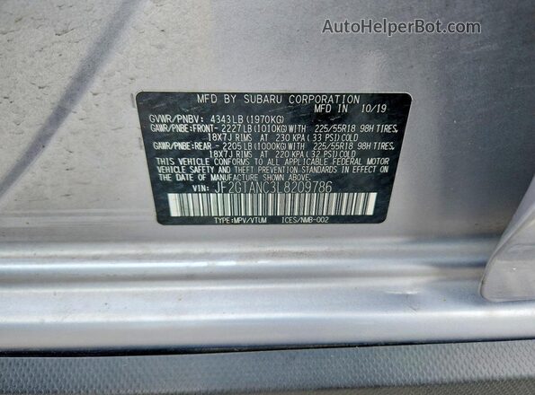 JF2GTANC3L8209786 2020 SUBARU CROSSTREK Silver Vista del compartimento del motor