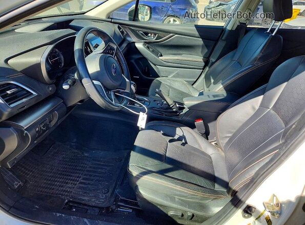 JF2GTANC4K8251298 2019 SUBARU CROSSTREK Silver Widok wnętrza z przodu