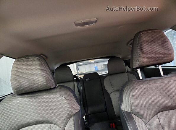 JF2GUADC1RH218610 2024 SUBARU CROSSTREK White Вид задніх сидінь