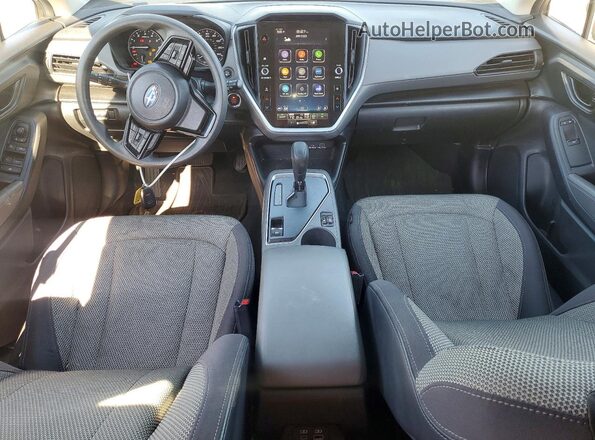 JF2GUADC2RH229180 2024 SUBARU CROSSTREK Charcoal Widok deski rozdzielczej