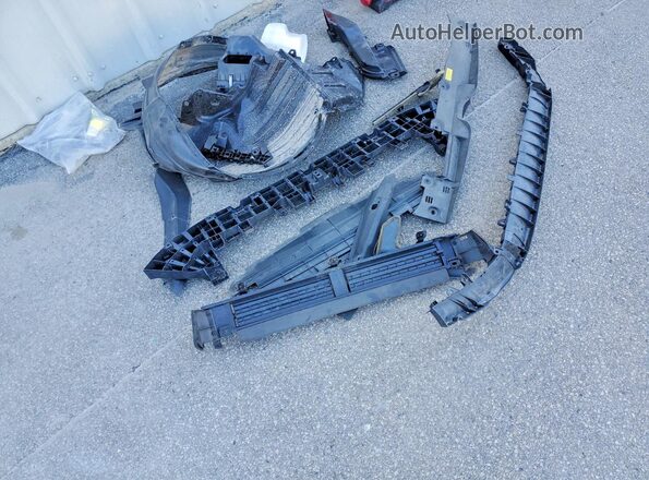 JF2GUADC2RH254757 2024 SUBARU CROSSTREK Gray Widok naklejki z numerem VIN