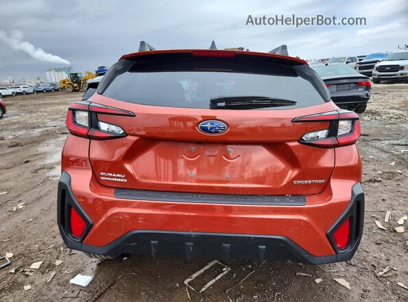 JF2GUADC3RH231746 2024 SUBARU CROSSTREK Orange Вид ззаду