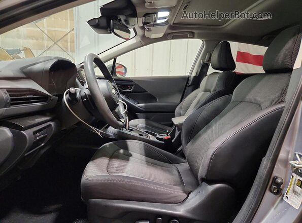 JF2GUADC4R8242383 2024 SUBARU CROSSTREK Silver წინა სალონის ხედი