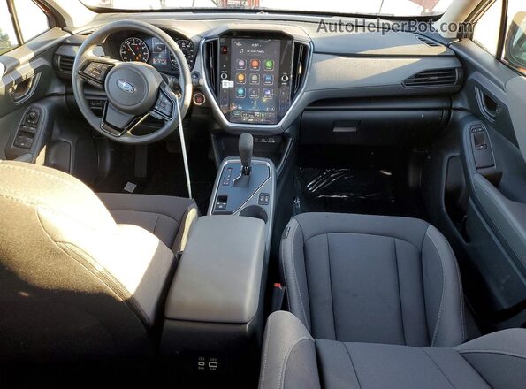 JF2GUHDC0SH330054 2025 SUBARU CROSSTREK Красный Вид панели приборов