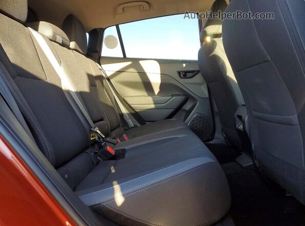 JF2GUHDC0SH330054 2025 SUBARU CROSSTREK Красный Вид задних сидений