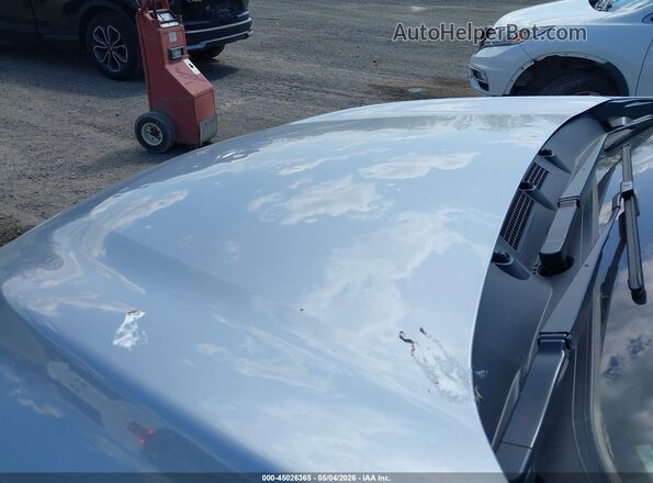 JF2GUHDC7S8247687 2025 SUBARU CROSSTREK Серебряный Вид спереди