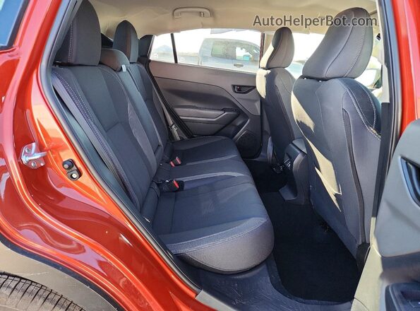 JF2GUHDC7SH318421 2025 SUBARU CROSSTREK Оранжевый Вид задних сидений