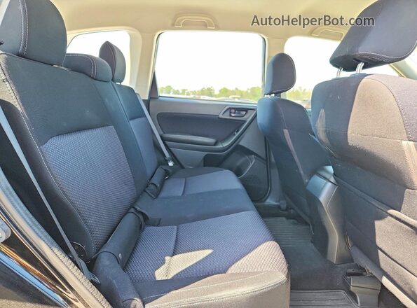 JF2SJAAC7HH505598 2017 SUBARU FORESTER Черный Вид задней части салона