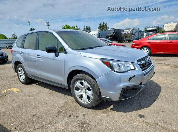 JF2SJAAC7JH453430 2018 SUBARU FORESTER Серебряный Передняя правая четверть