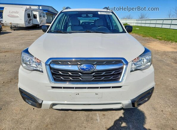 JF2SJABC2JH568872 2018 SUBARU FORESTER Белый Вид спереди