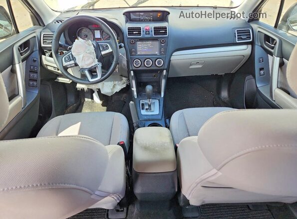 JF2SJABC4HH410947 2017 SUBARU FORESTER 2.5 Белый Вид панели приборов