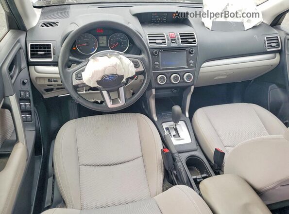 JF2SJABC5JH422286 2018 SUBARU FORESTER Green Widok deski rozdzielczej