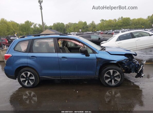 JF2SJABC7JH456472 2018 SUBARU FORESTER 2.5 Blue Widok wnętrza z tyłu