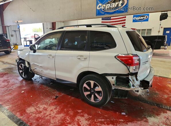 JF2SJABC9JH425367 2018 SUBARU FORESTER White Հետևի ձախ