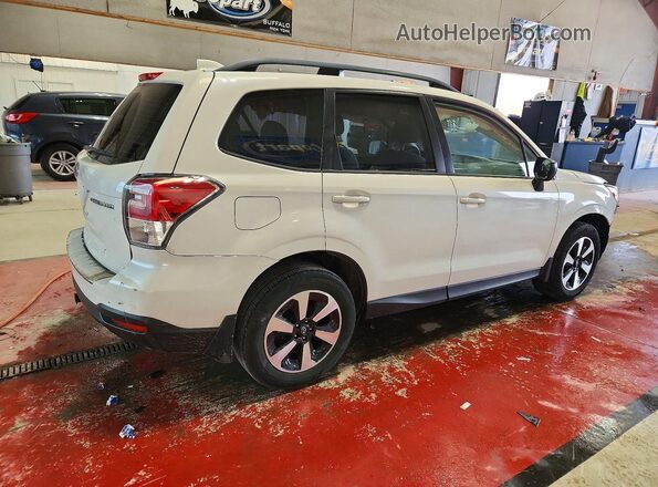 JF2SJABC9JH425367 2018 SUBARU FORESTER White Հետևի աջ