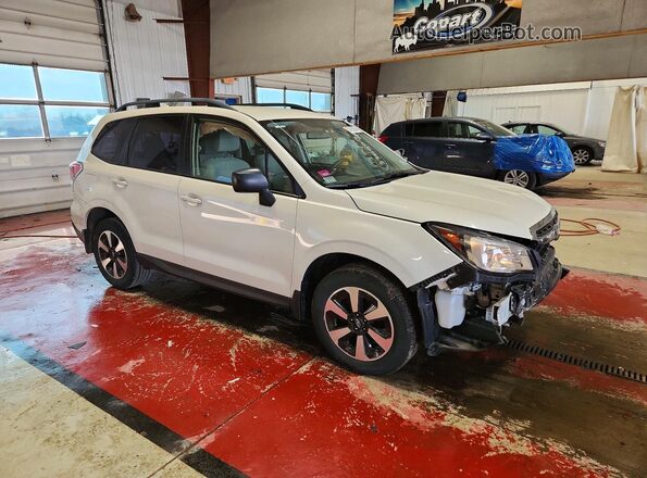 JF2SJABC9JH425367 2018 SUBARU FORESTER White Առջևի աջ