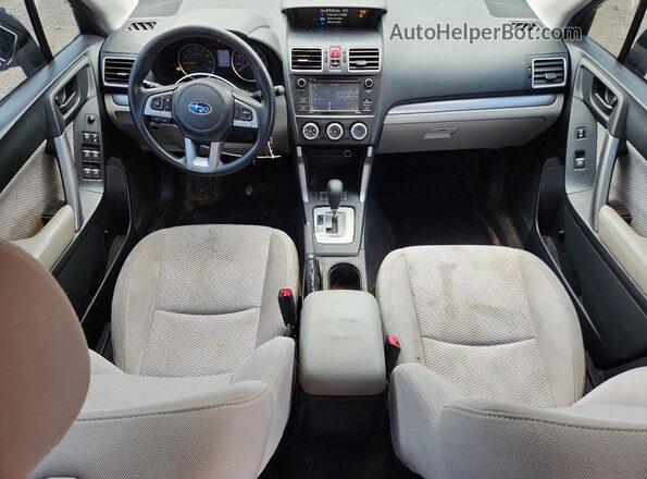 JF2SJABCXHH505593 2017 SUBARU FORESTER White Widok deski rozdzielczej