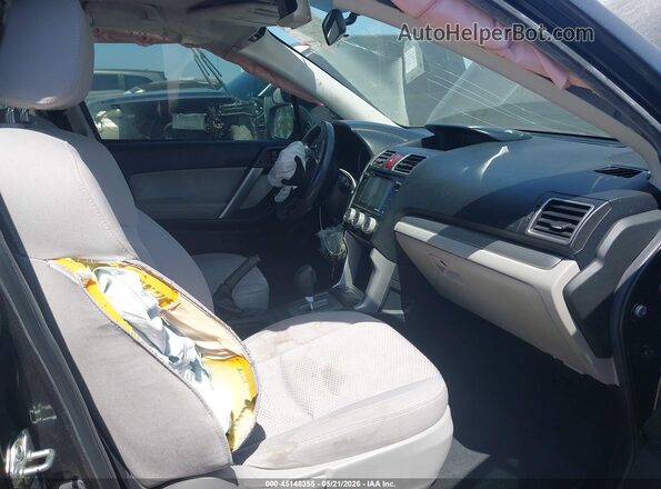 JF2SJADC7GH484746 2016 SUBARU FORESTER Black Вид салону спереду