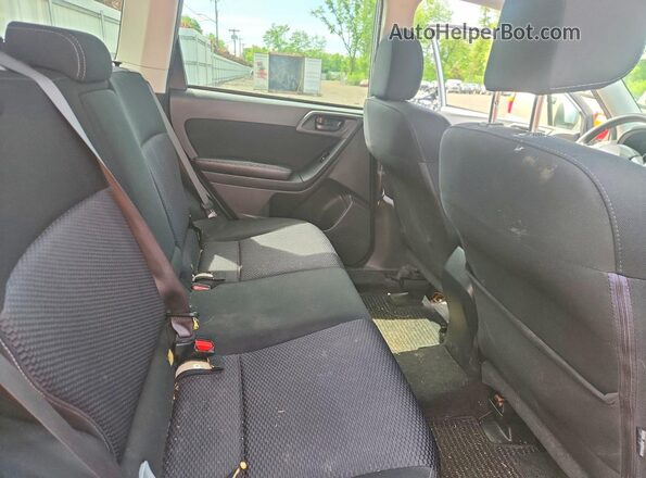 JF2SJADC8GH479300 2016 SUBARU FORESTER Серебряный Вид задних сидений