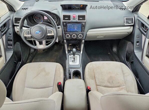 JF2SJAEC0HH443522 2017 SUBARU FORESTER Зеленый Вид панели приборов