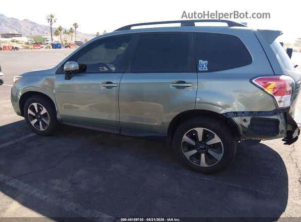 JF2SJAEC2HH418914 2017 SUBARU FORESTER Gray 360 interior view