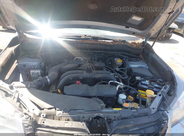 JF2SJAEC2JH517075 2018 SUBARU FORESTER Серебряный Вид сзади